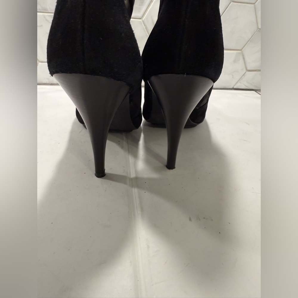 Michael Kors Fulton Black Suede & Mesh Bootie Size 8.5 Stiletto Boots Zippered - Picture 5 of 10